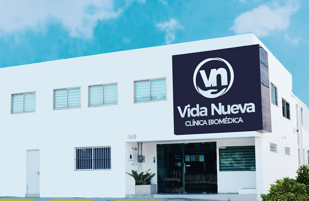 vidanueva-losmochis1.jpg